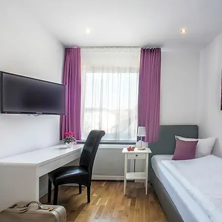 Storchen Hotel 2*
